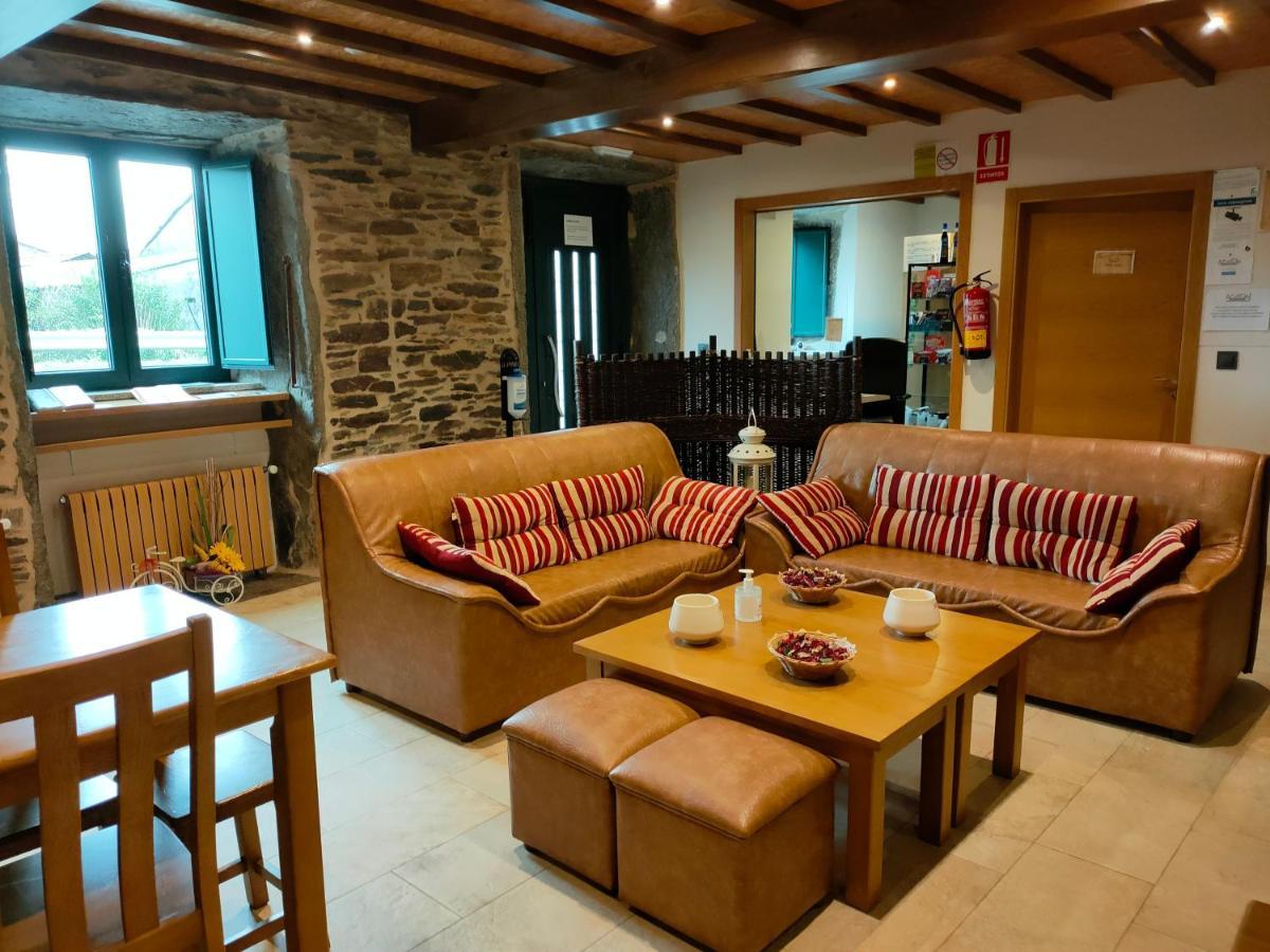 Pension Albergue Alborada Salceda Exterior photo